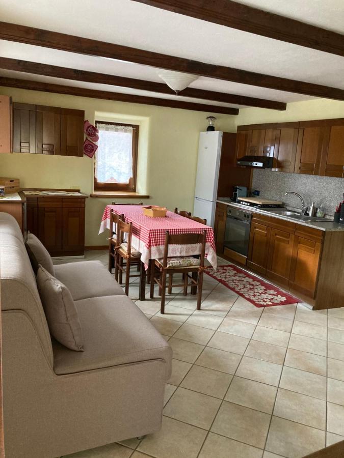 Lo Sondzo - Il Sogno Apartman Nus Kültér fotó