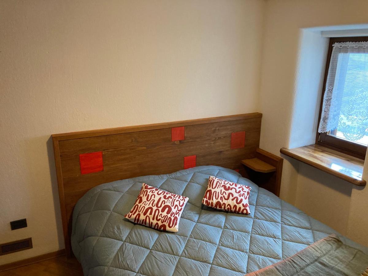 Lo Sondzo - Il Sogno Apartman Nus Kültér fotó